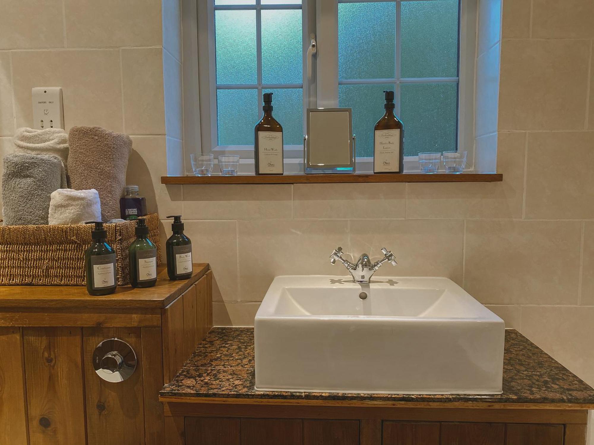 Hotel Outbuildings Dorset Bridport Esterno foto